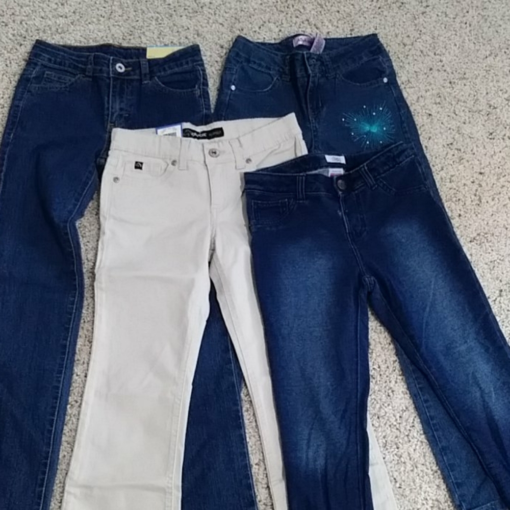 Lot of girls sz 8 jeans EUC